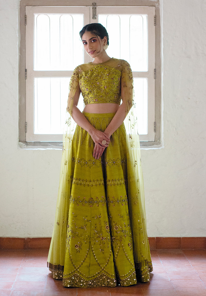 Nazm Lehenga set by Irrau - Samir Mantri